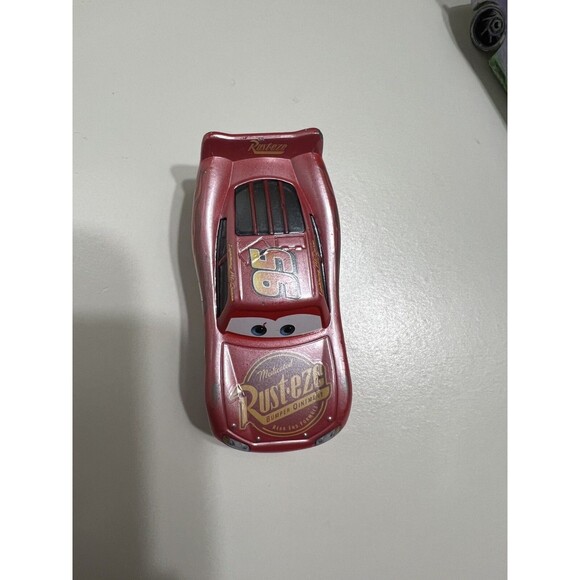 Disney Pixar Cars 3 Beach Racing 4-PACK - FIREBALL BEACH RACE 2017 - Picture 6 of 10